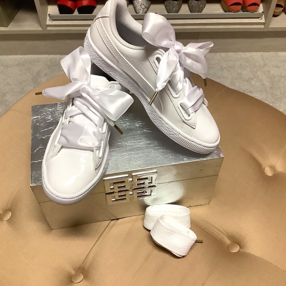 White Patent Pumas with 2 sets of laces size 6.5